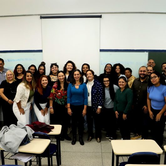 Programa Profissionaliza Caraguá capacita mais uma turma do Curso de Auxiliar Administrativo