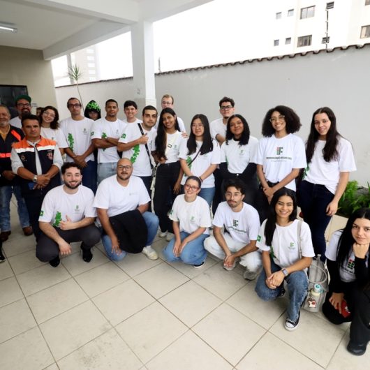 Defesa Civil recebe projetos de estudantes do IFSP para áreas de risco no Casa Branca