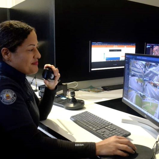 Agosto Lilás evidencia atuação da Guarda Municipal na proteção às mulheres em Caraguatatuba