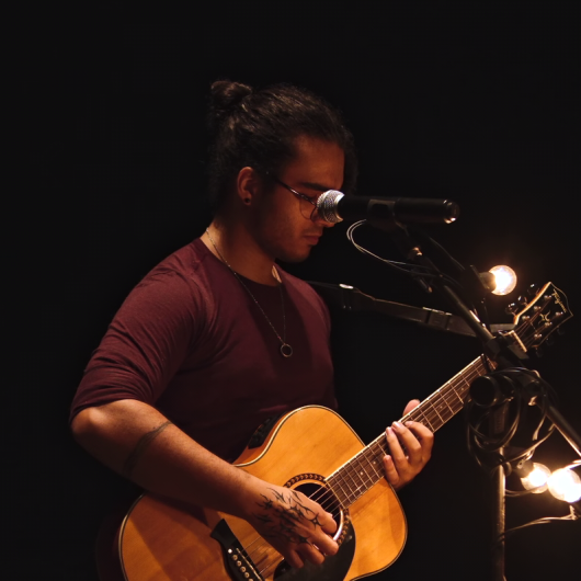NiAn realiza show de lançamento do álbum “Esphera” no Teatro Mario Covas