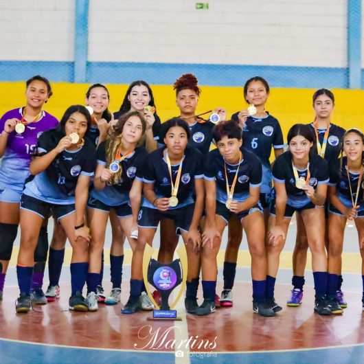 Caraguatatuba conquista título em torneio preparatório de futsal feminino Sub-16 em Lorena