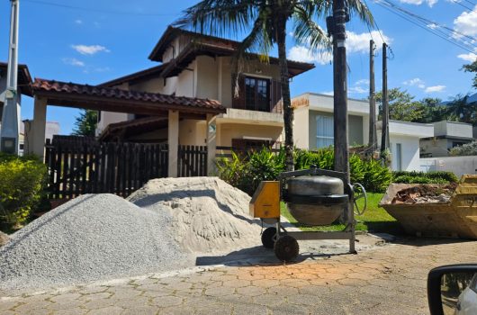 Prefeitura orienta proprietários sobre uso de calçadas e vias no MarVerde I e II