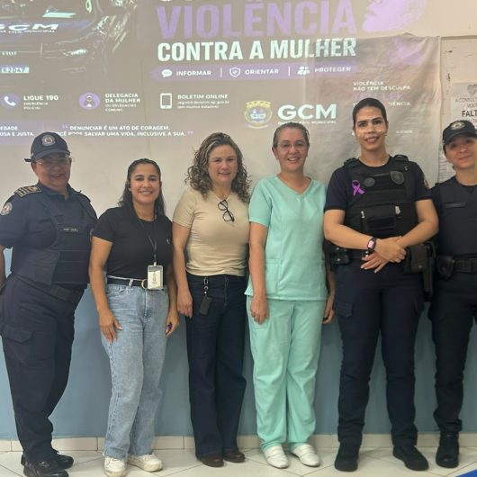 Palestra na UBS Jetuba orienta população sobre prevenção e combate à violência contra a mulher