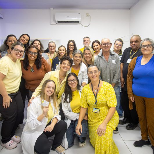 Palestra “Quem cuida também precisa ser cuidado” leva pais e mães atípicos a olhar para as próprias emoções