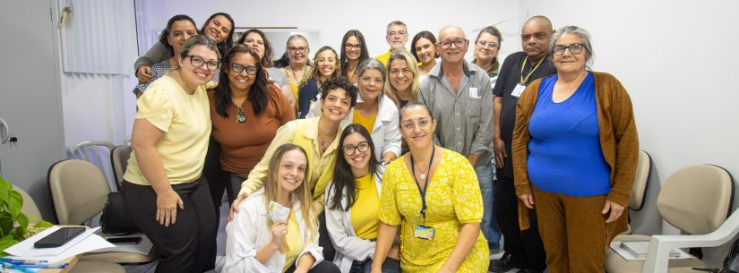 Palestra “Quem cuida também precisa ser cuidado” leva pais e mães atípicos a olhar para as próprias emoções