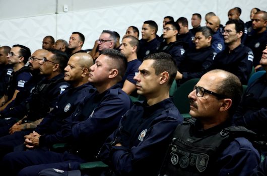 Programa pioneiro fortalece formação da Guarda Civil Municipal de Caraguatatuba em parceria com a Polícia Federal