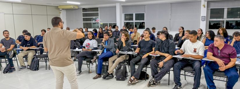Lideranças jovens discutem políticas públicas em Caraguatatuba e apresentam propostas ao município