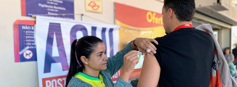 Caraguatatuba leva vacinação a supermercados e outros pontos da cidade nesta sexta-feira