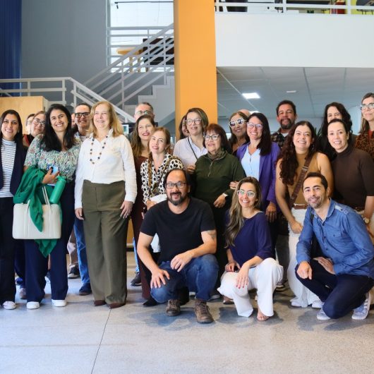Caraguatatuba participa de encontro regional para construção dos novos Planos Municipais de Educação
