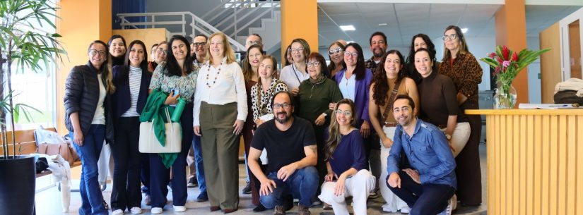 Caraguatatuba participa de encontro regional para construção dos novos Planos Municipais de Educação
