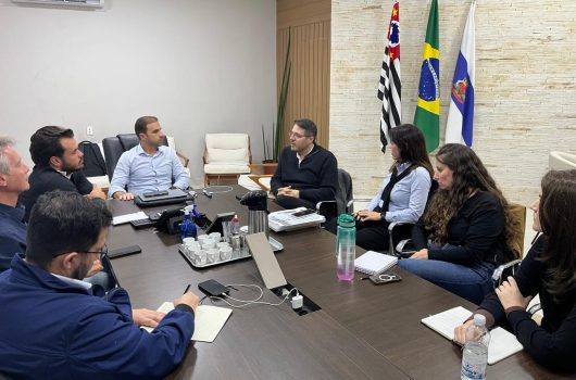 Prefeitura cobra melhorias da Sabesp no abastecimento e na recuperação de vias