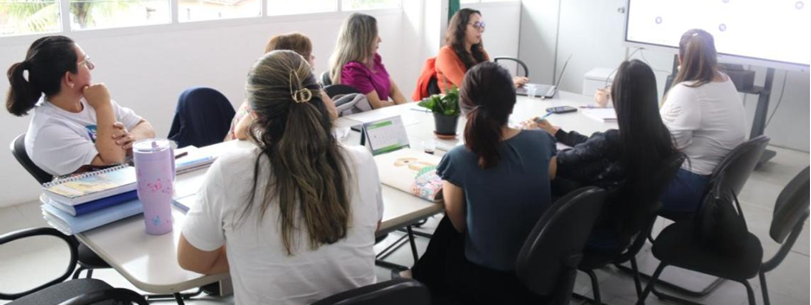 Caraguatatuba amplia acompanhamento da Educação Infantil com foco em equidade e planejamento para 2027