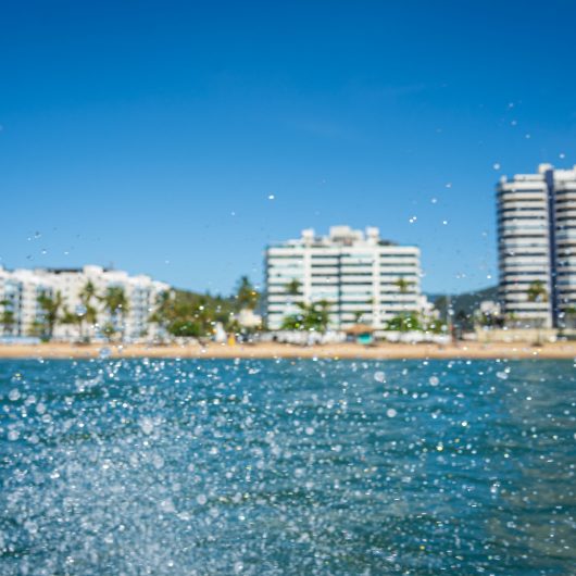 Reconhecimentos projetam Caraguatatuba em áreas estratégicas da gestão pública
