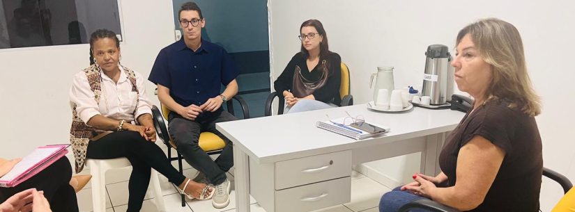 Prefeitura de Caraguatatuba e Instituto Federal articulam parceria para busca ativa de estudantes da EJA