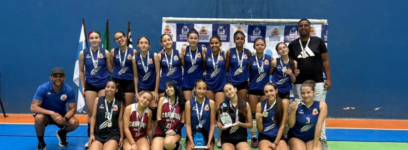 Vôlei feminino de Caraguatatuba conquista ouro e prata nas categorias Sub-13 e Sub-15