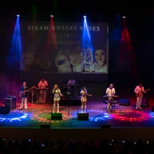 Show “ABBA e Elvis Presley” com banda argentina Los Kalas é destaque no Teatro Mario Covas nesta sexta-feira