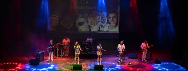 Show “ABBA e Elvis Presley” com banda argentina Los Kalas é destaque no Teatro Mario Covas nesta sexta-feira